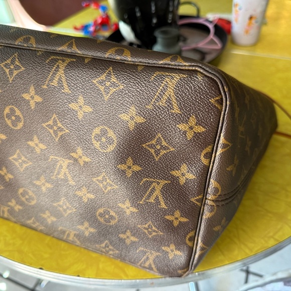 Louis Vuitton Brown and Tan Monogram Tote - Picture 12 of 14